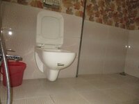 Sub Unit : bathrooms 3