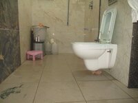Sub Unit : bathrooms 2
