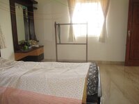 Sub Unit : bedrooms 4