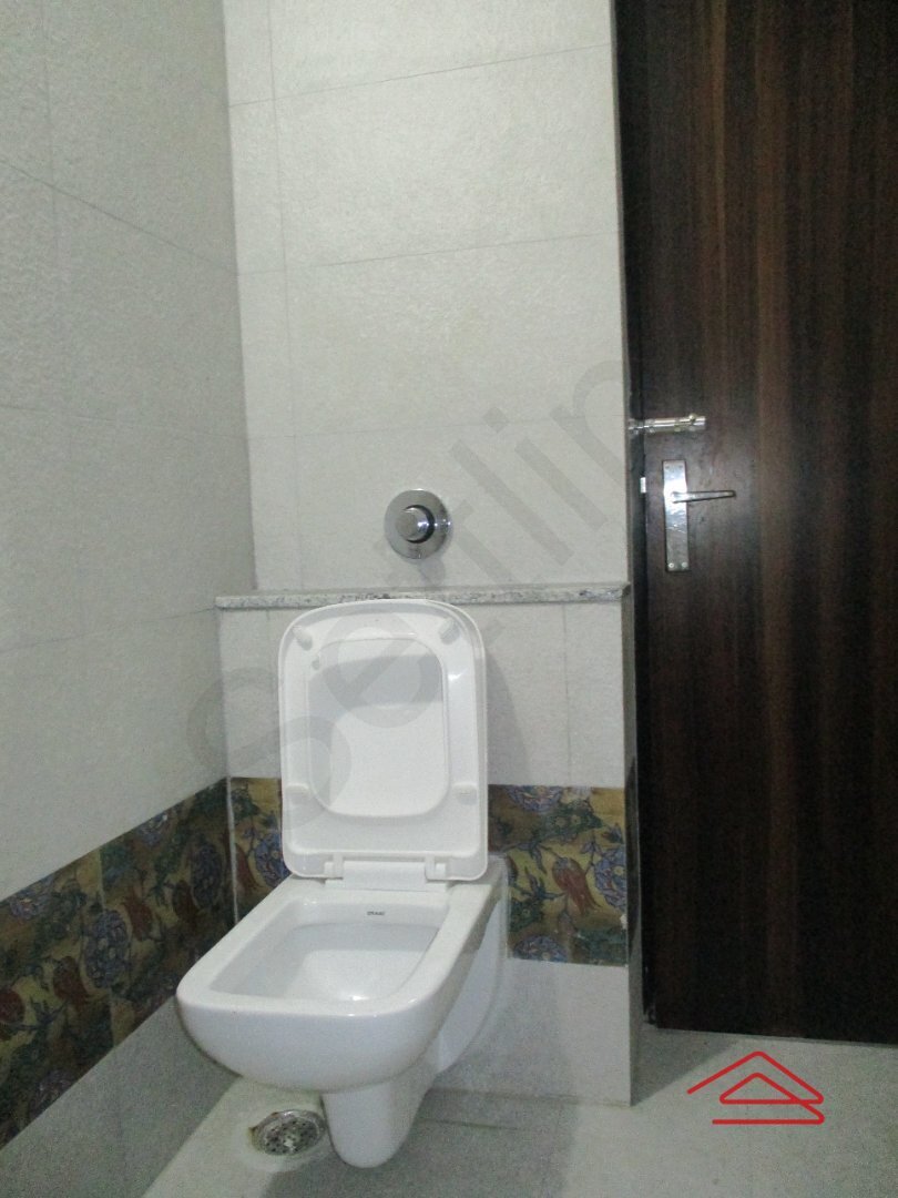 Bathroom 3
