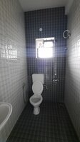 Sub Unit : bathrooms 1