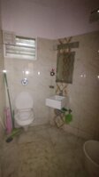 bathroom 7