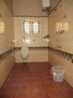 Sub Unit : bathrooms 3