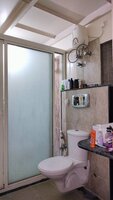 bathroom 4