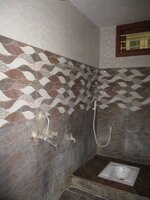 Sub Unit : bathrooms 2
