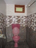 Sub Unit : bathrooms 1