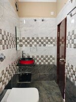 bathroom 5