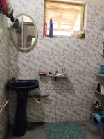 Sub Unit : bathrooms 1