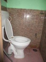 Sub Unit : bathrooms 3