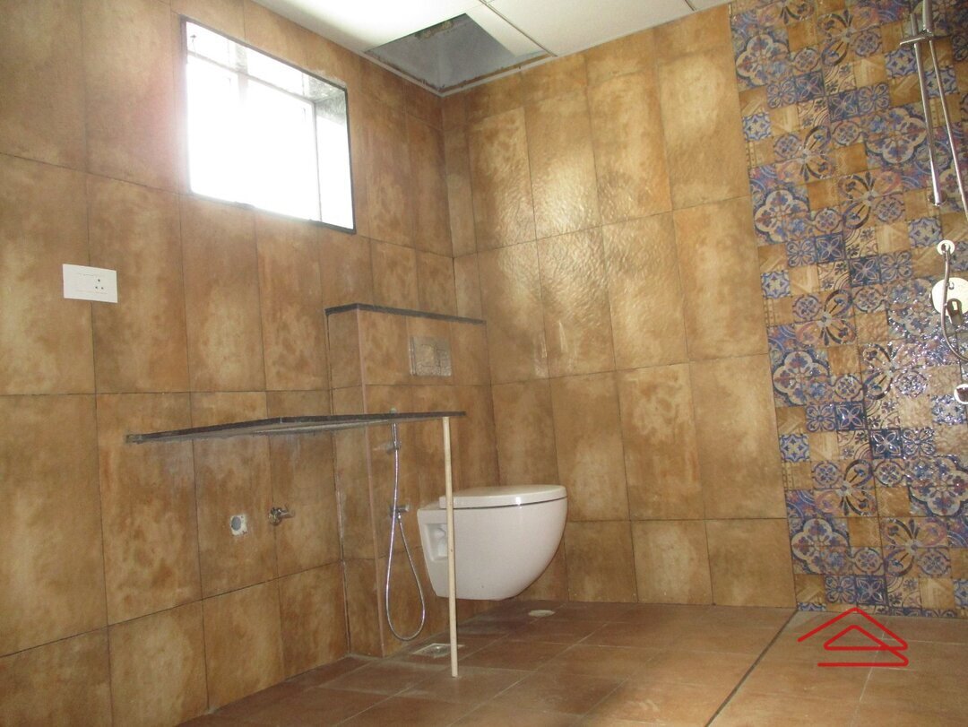 Bathroom 4