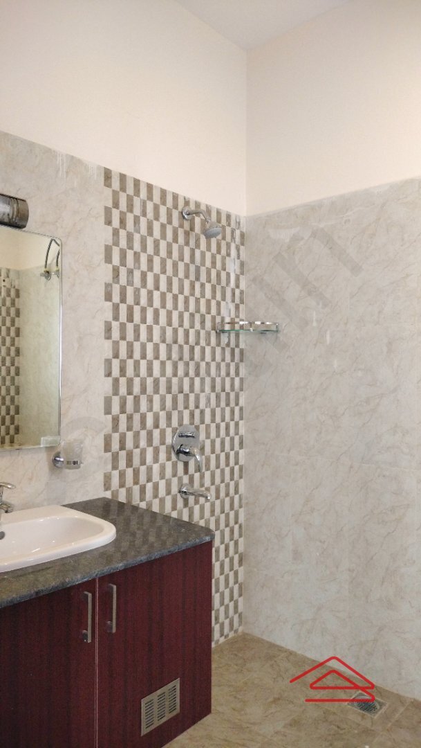 Bathroom 4