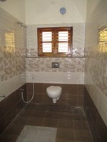 Sub Unit : bathrooms 3