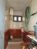 Sub Unit : bathrooms 1