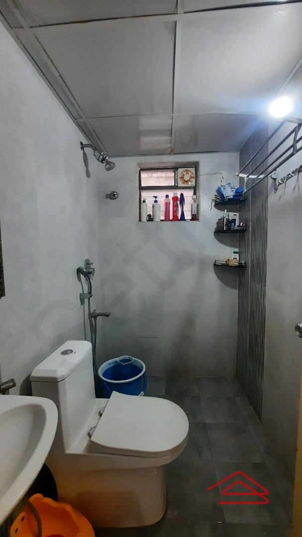 Bathroom 2
