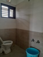 bathrooms 2