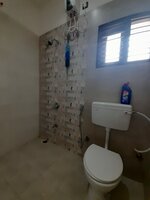 bathrooms 3