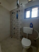 bathrooms 3
