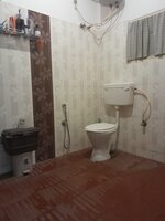 bathrooms 3