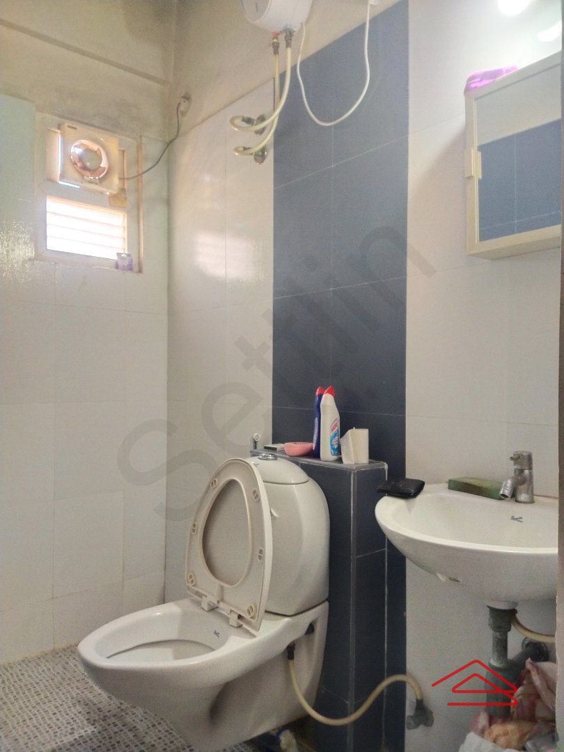 Bathroom 3