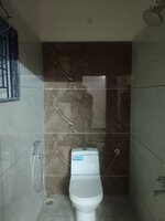 Sub Unit : bathrooms 1