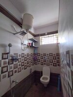 Sub Unit : bathrooms 1
