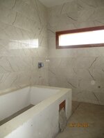 Sub Unit : bathrooms 1