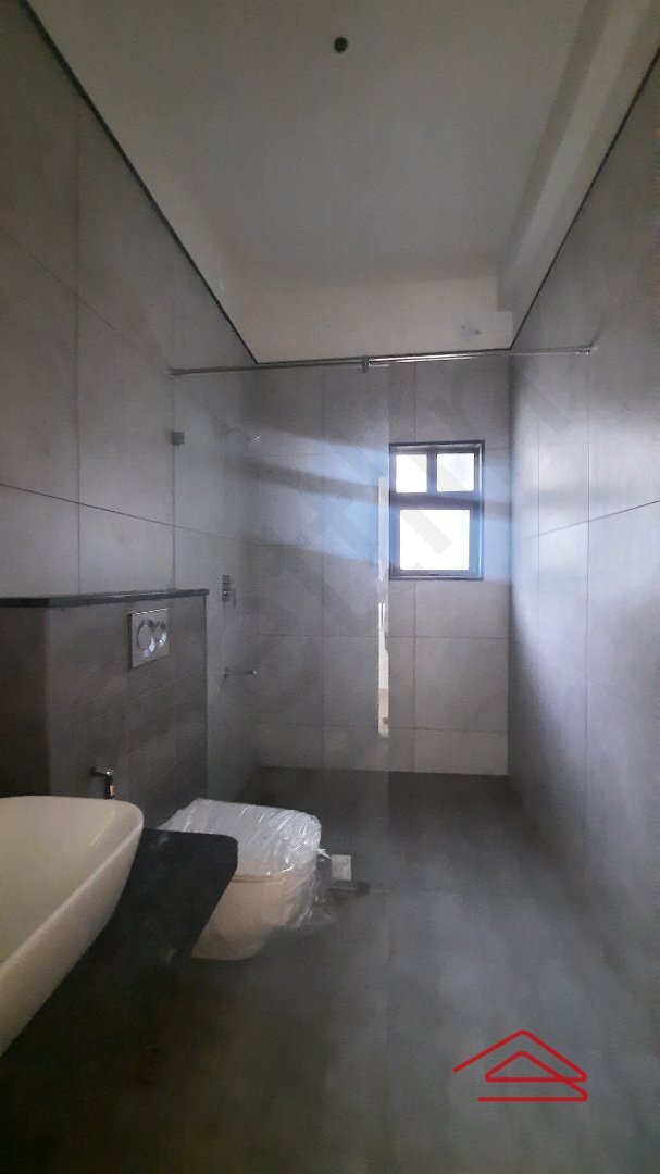 Bathroom 4