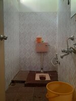 bathrooms 2