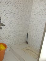 Sub Unit : bathrooms 1