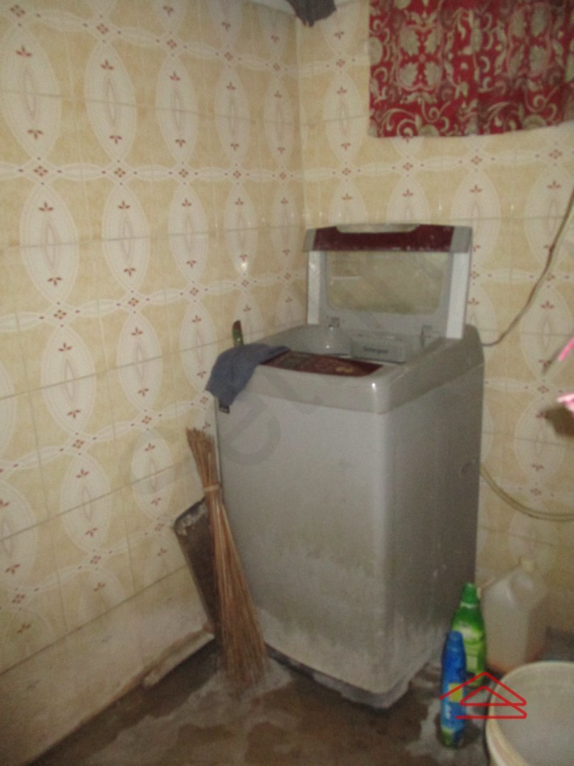 Sub Unit : bathrooms 1