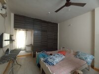 Sub Unit : bedrooms 1