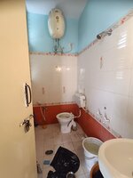 Sub Unit : bathrooms 1