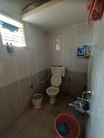 Sub Unit : bathrooms 1