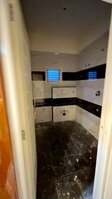 Sub Unit : bathrooms 3