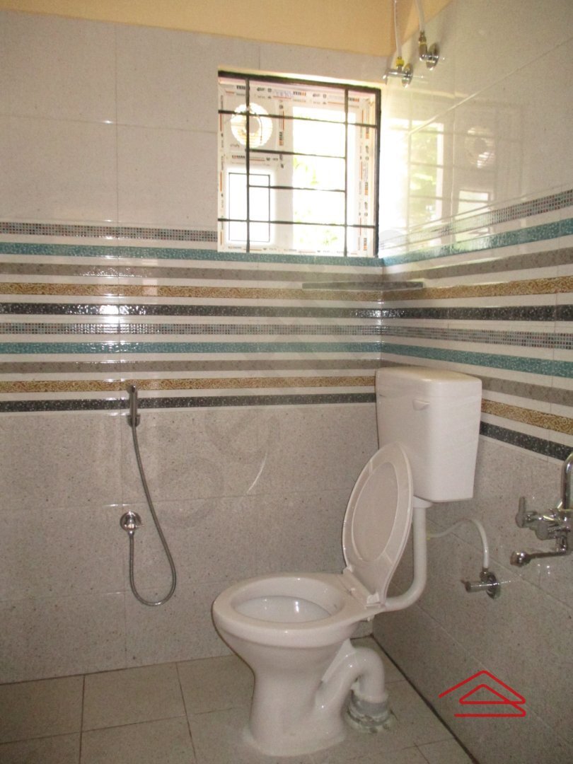 Sub Unit : bathrooms 1