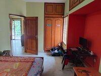 bedrooms 2
