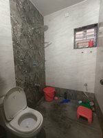 Sub Unit : bathrooms 1