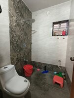 Sub Unit : bathrooms 1