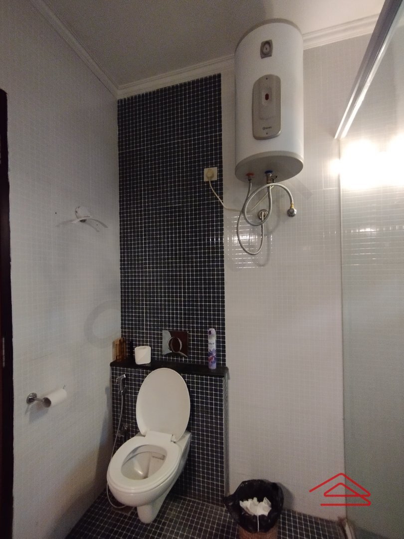 Bathroom 4