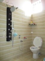 Sub Unit : bathrooms 2