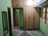 Sub Unit : bedrooms 1