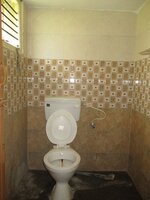 Sub Unit : bathrooms 1