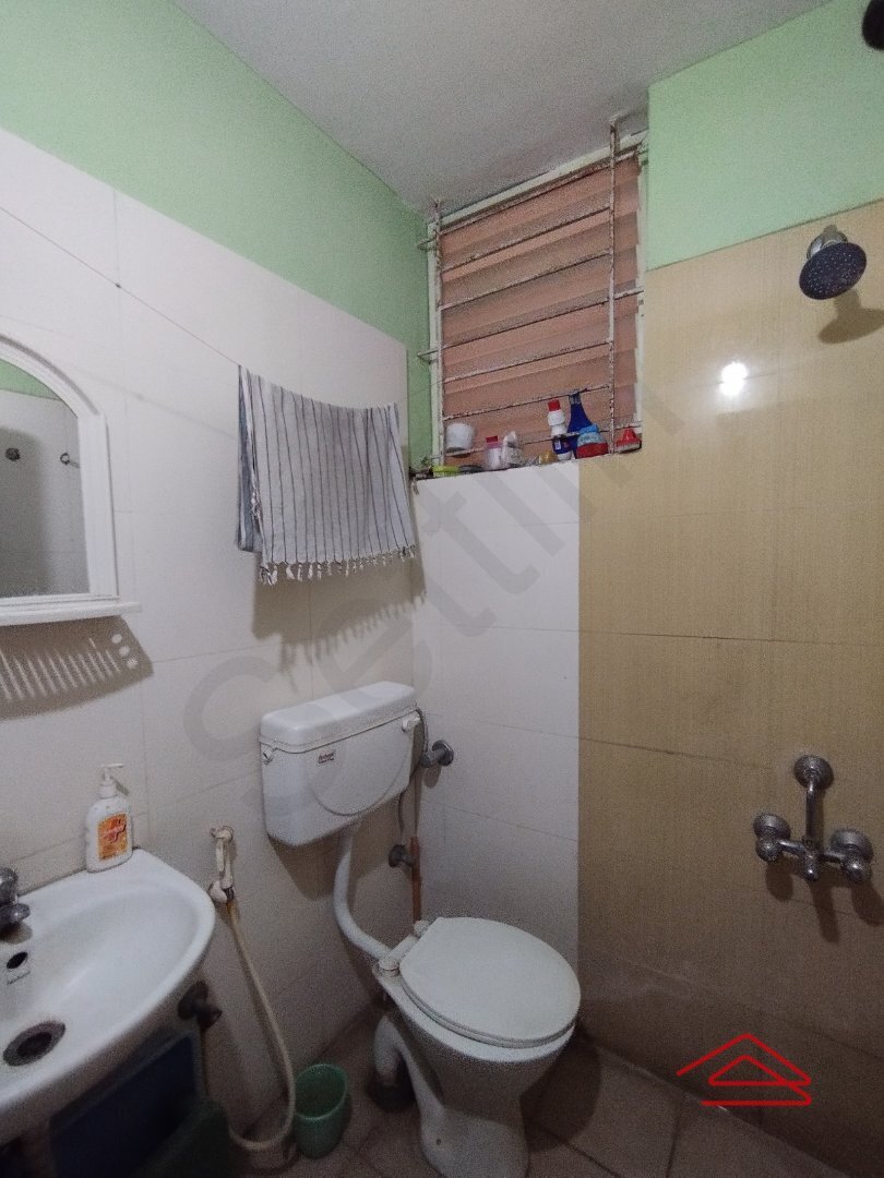 Bathroom 2