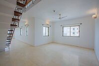 Hall 2