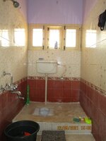 Sub Unit : bathrooms 1