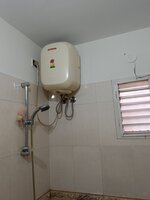 Sub Unit : bathrooms 1