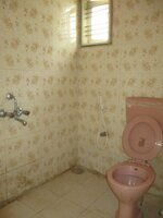 Sub Unit : bathrooms 2