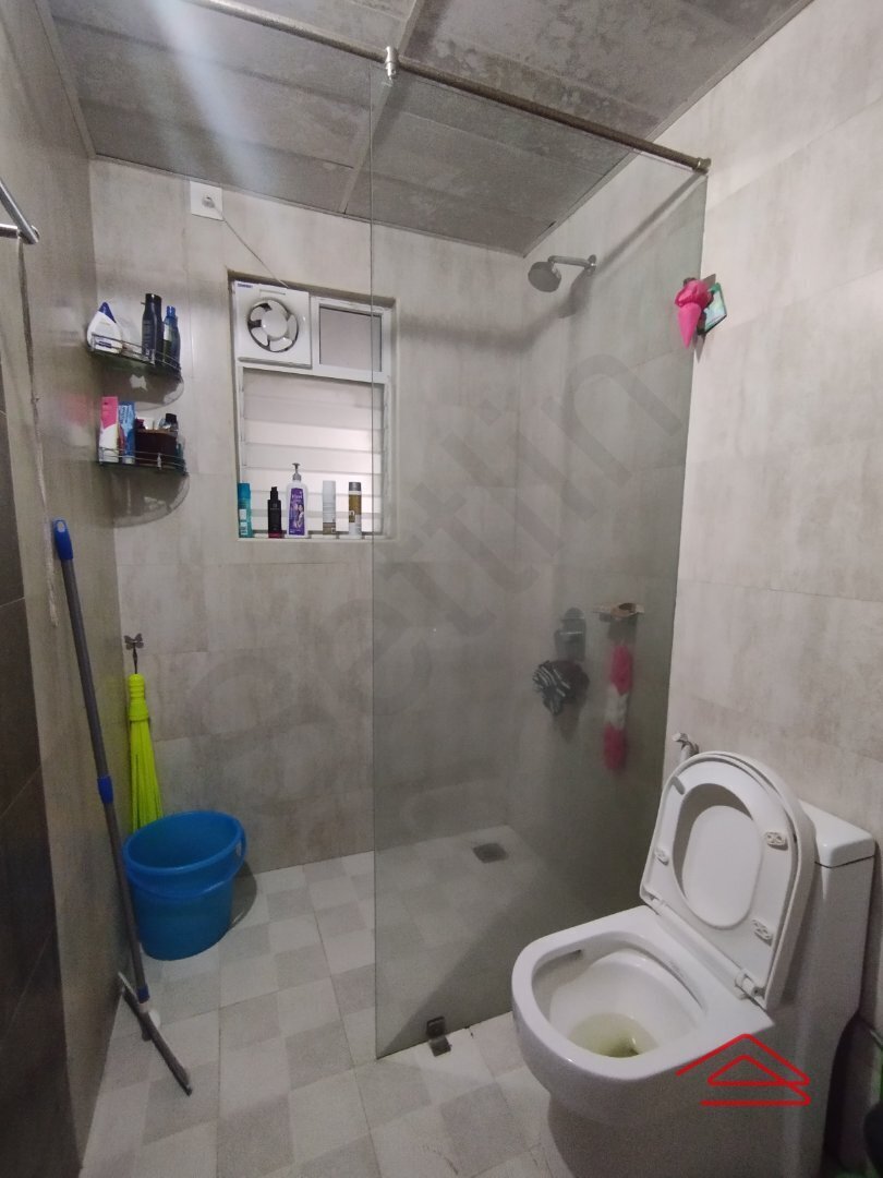 Bathroom 1
