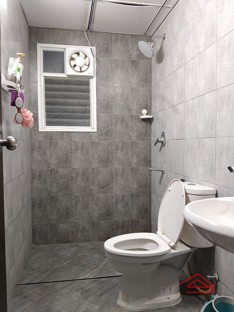 Bathroom 2