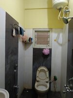 Sub Unit : bathrooms 1